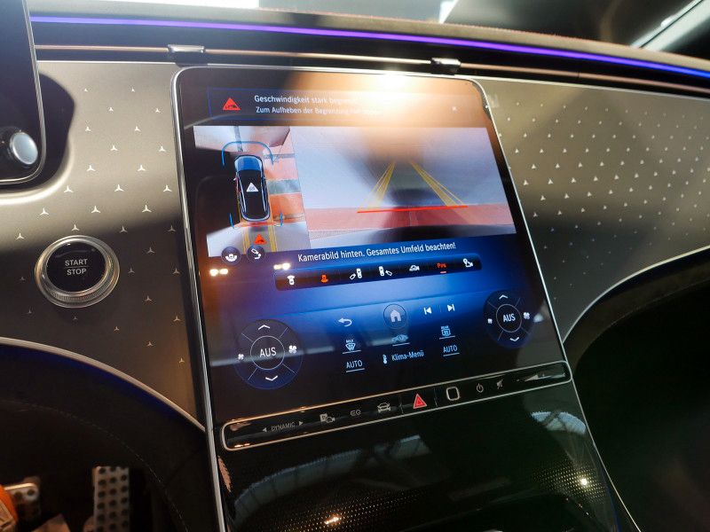 Mercedes-Benz EQE SUV 2024