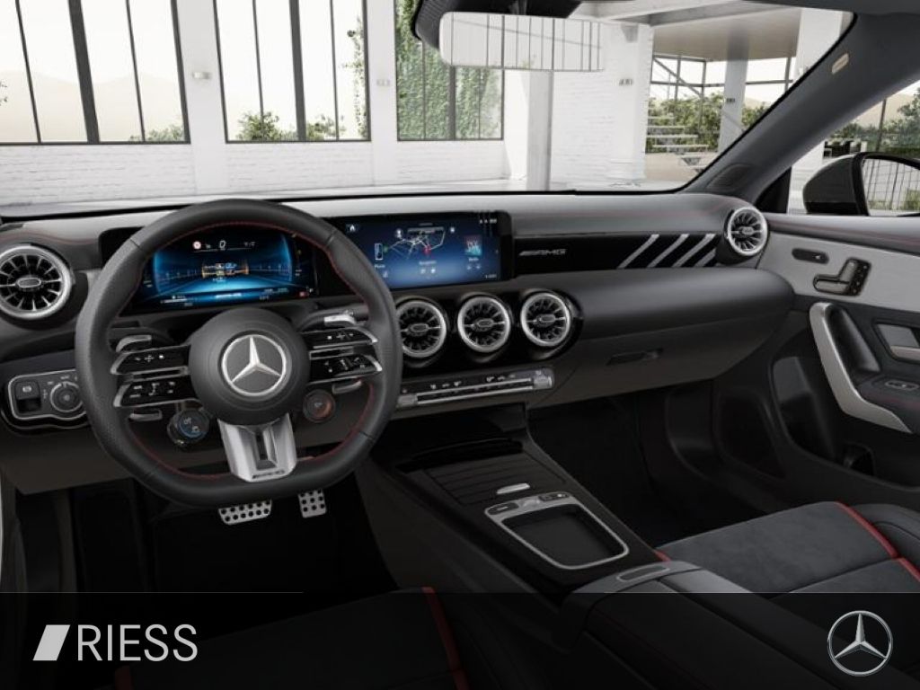 Mercedes-Benz CLA 35 AMG 2024