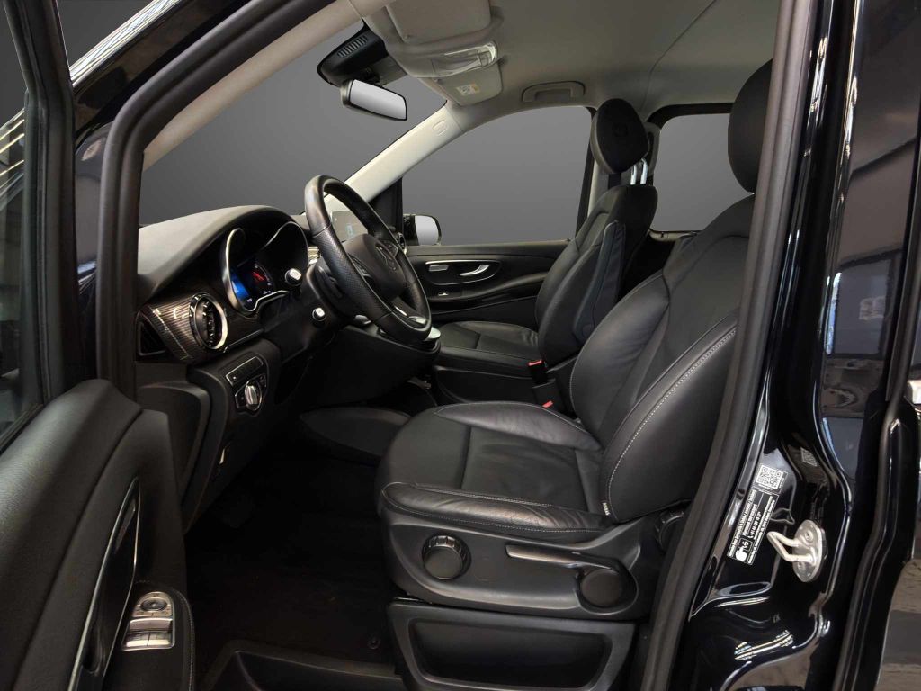 Mercedes-Benz EQV 2024