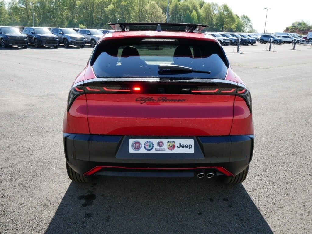 Alfa Romeo Junior 2025