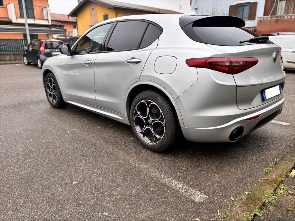 Alfa Romeo Stelvio 2020