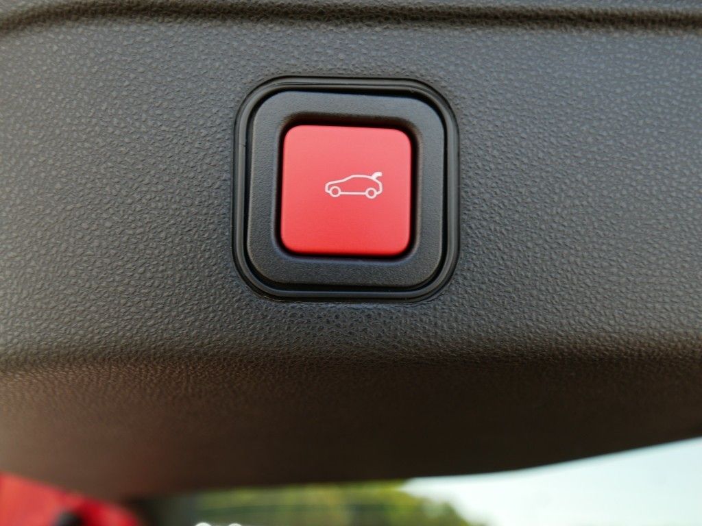 Alfa Romeo Junior 2025