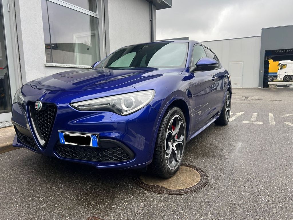 Alfa Romeo Stelvio 2021