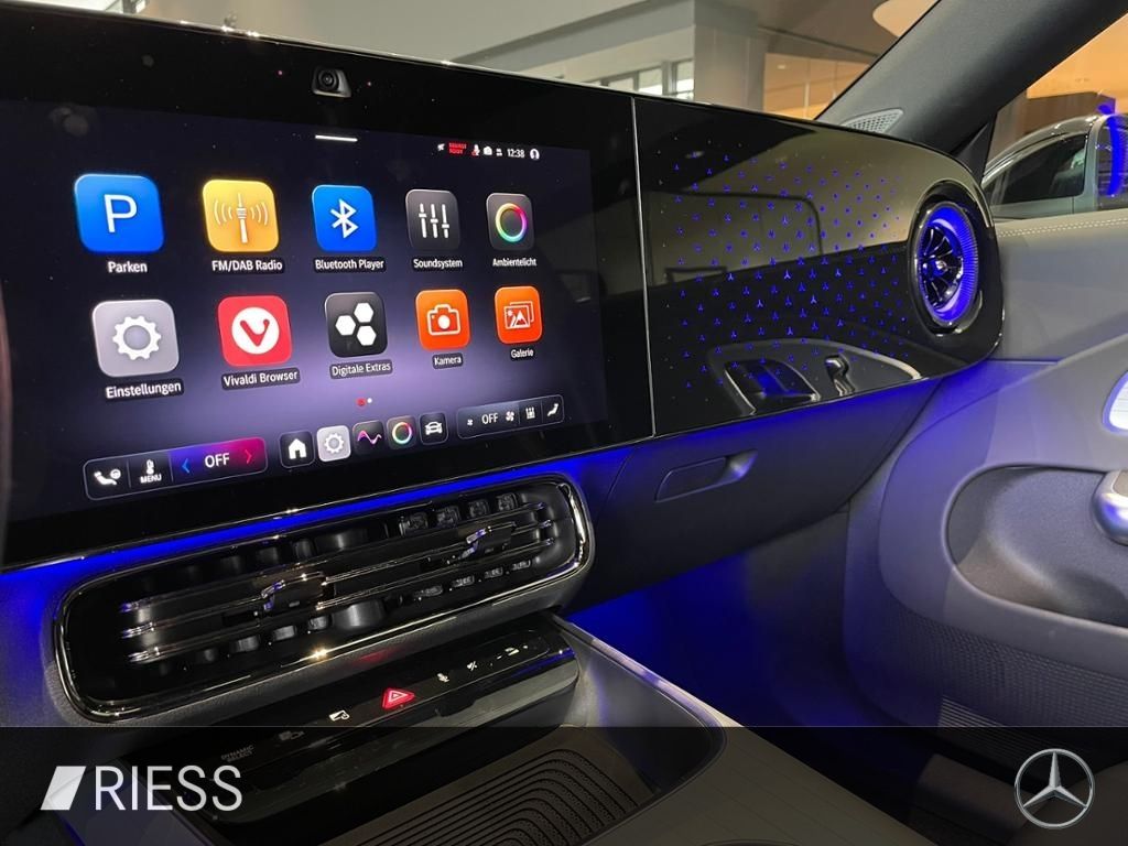 Mercedes-Benz CLA 350 2025