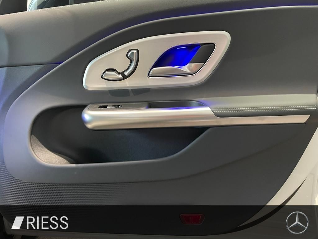 Mercedes-Benz CLA 350 2025