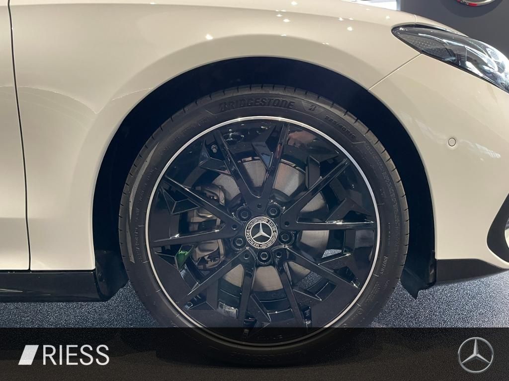 Mercedes-Benz CLA 350 2025