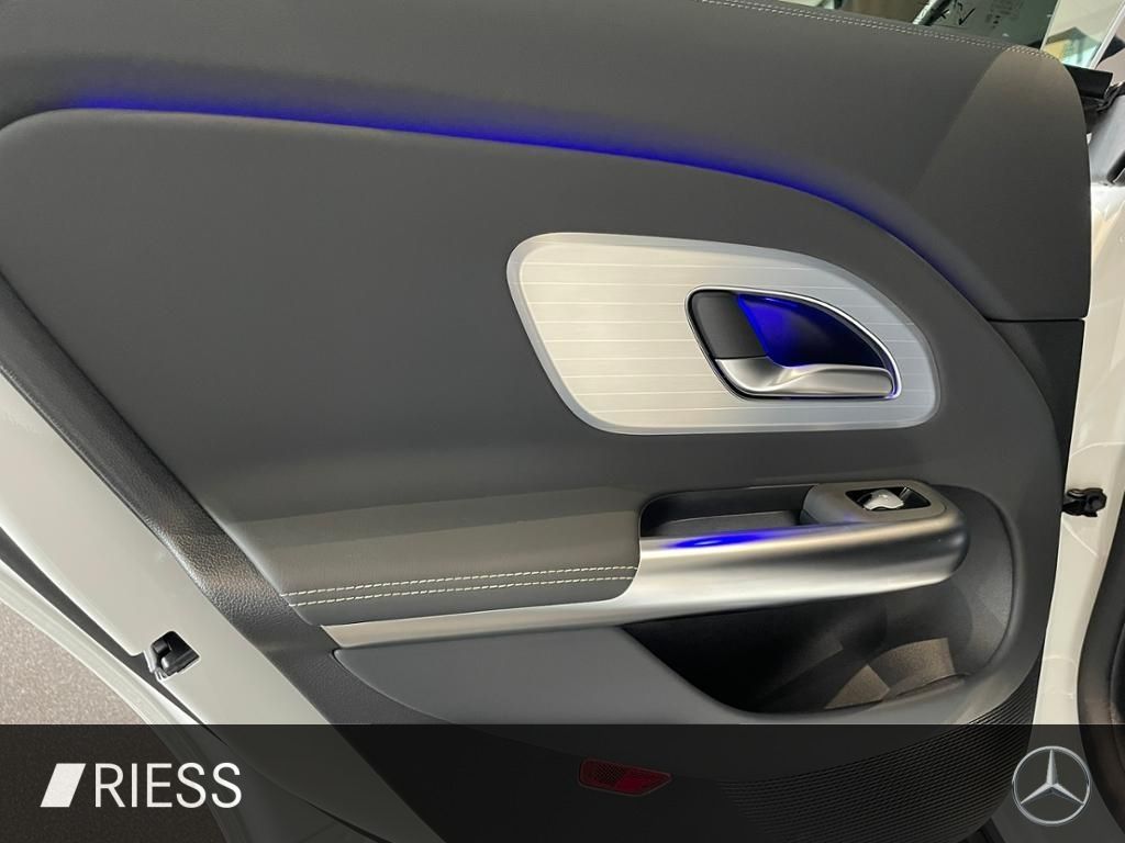 Mercedes-Benz CLA 350 2025