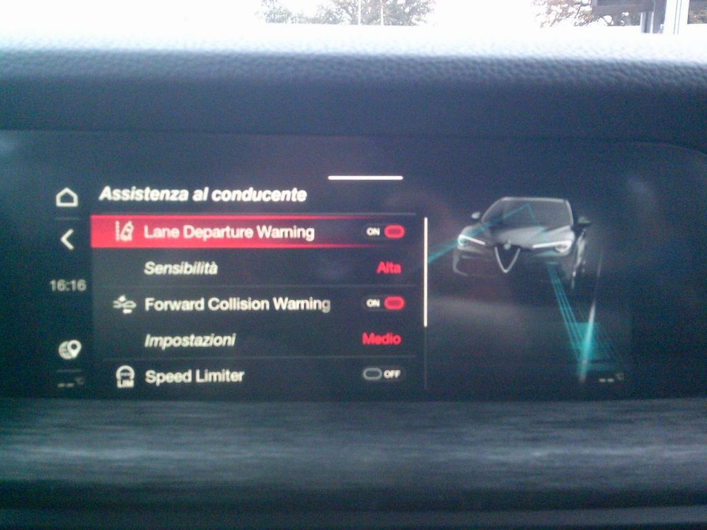 Alfa Romeo Stelvio 2021