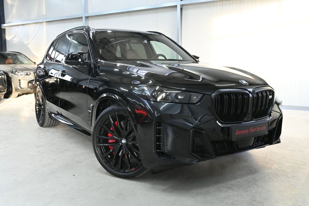 BMW X5 M60 2025