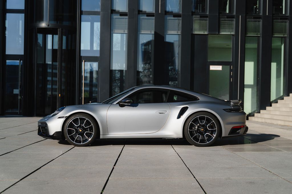 Porsche 911 2024