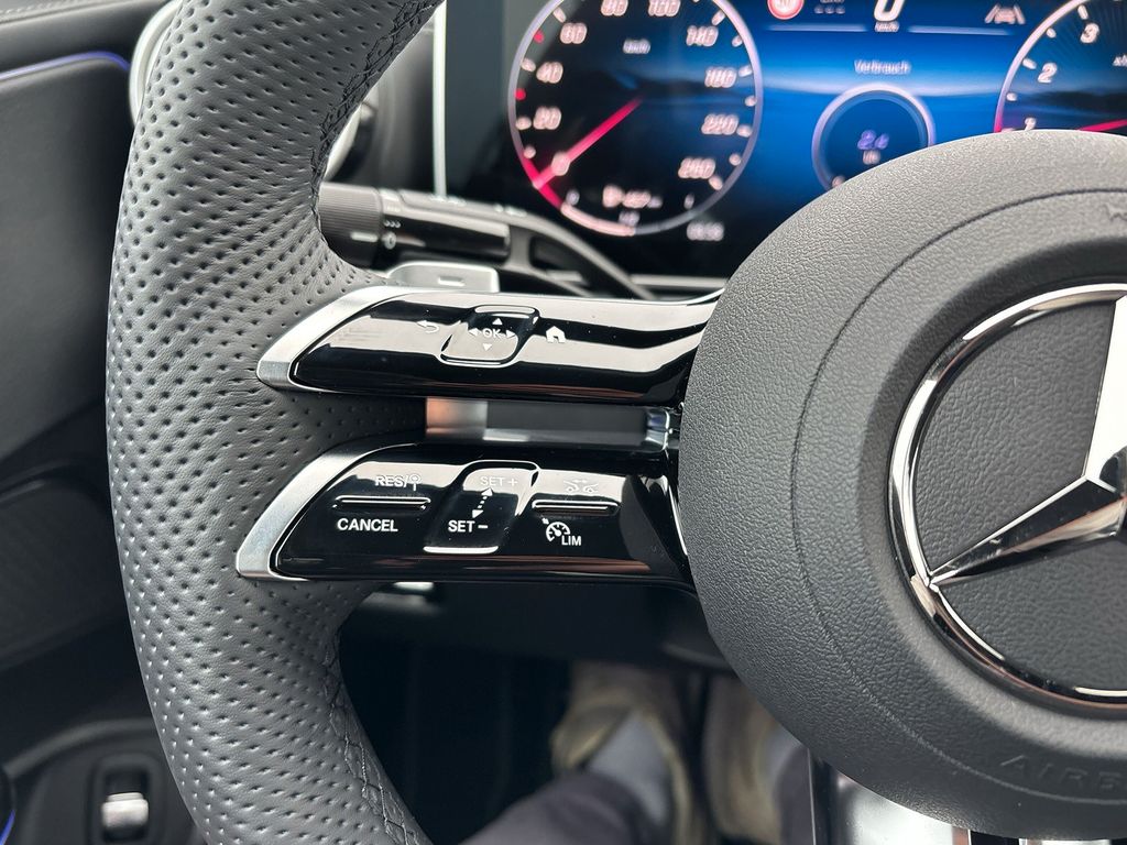 Mercedes-Benz CLE 300 2025