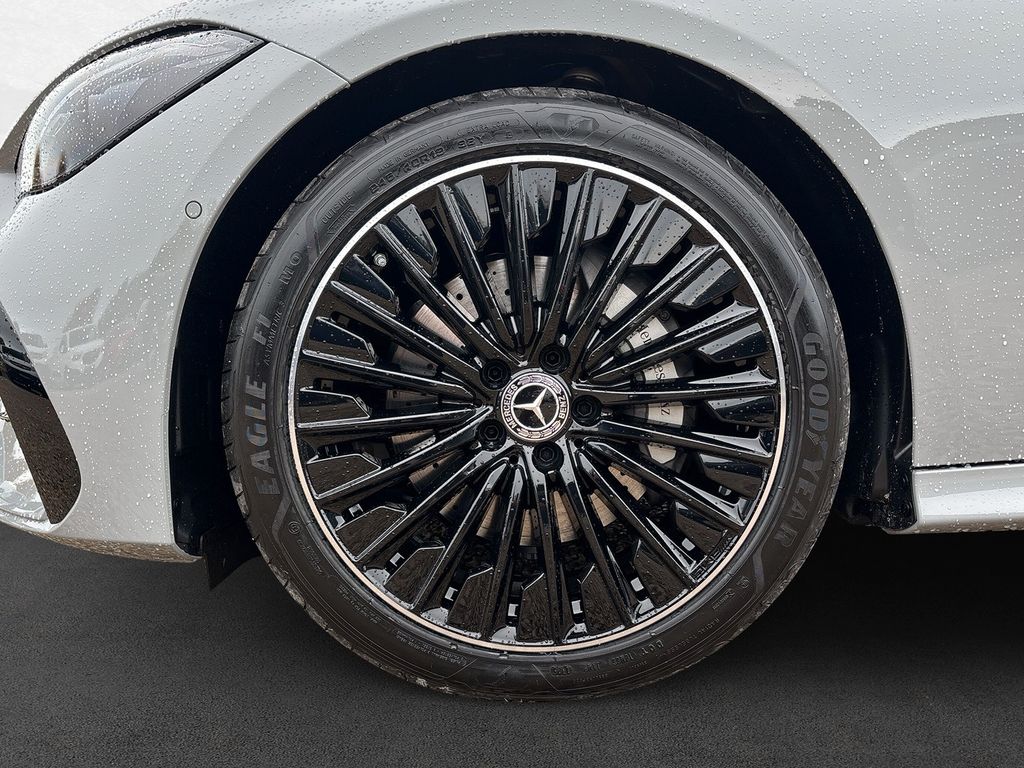 Mercedes-Benz CLE 300 2025