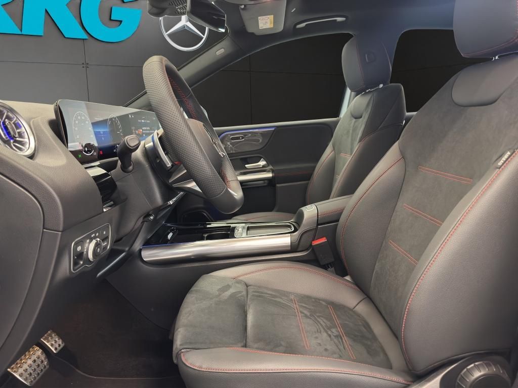 Mercedes-Benz B 250 2025