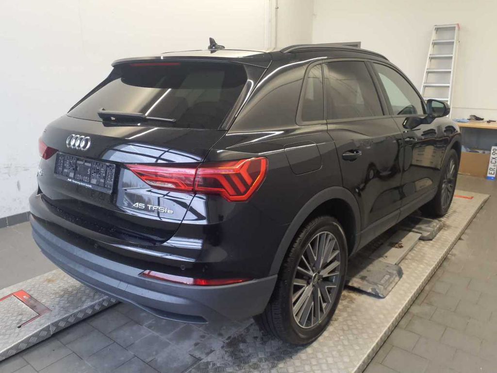 Audi Q3 2021