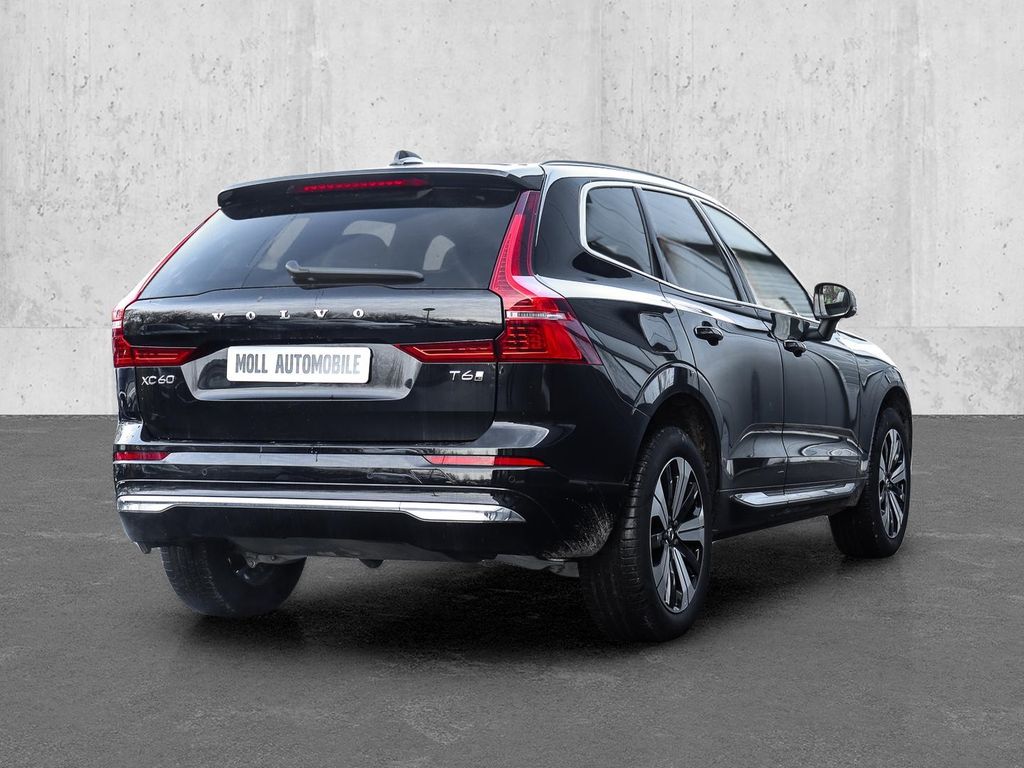Volvo XC60 2025