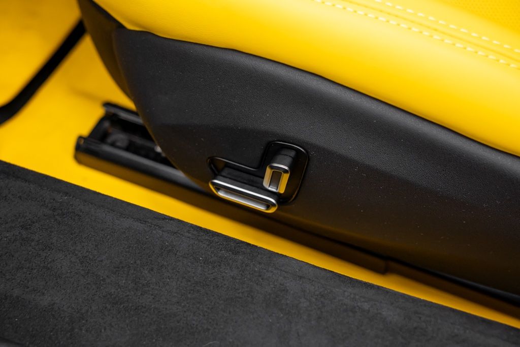 Ferrari 296 GTB 2024