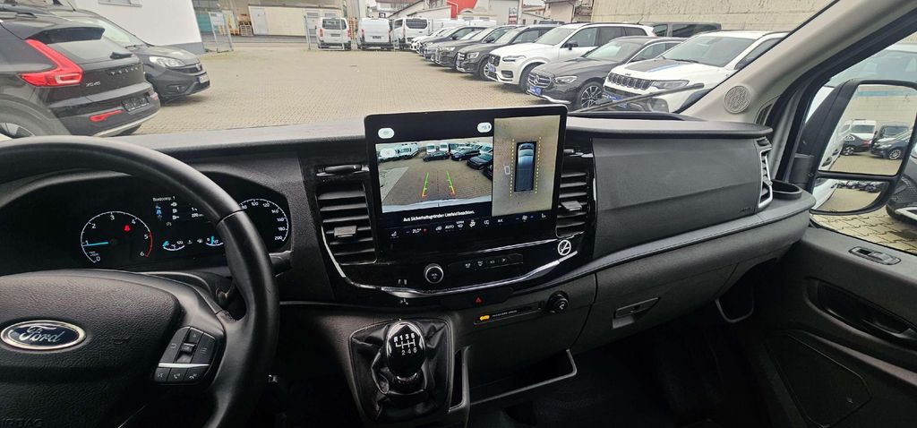 Ford Transit 2024