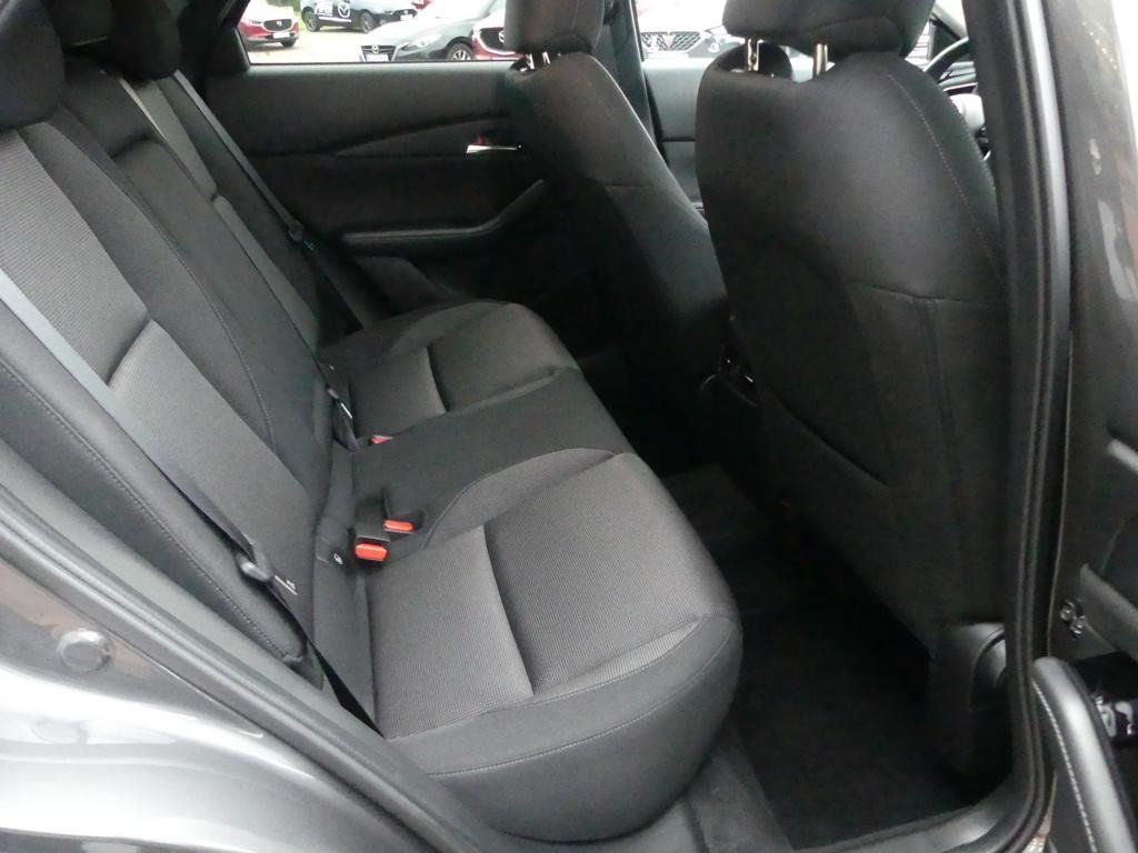 Mazda CX-30 2025