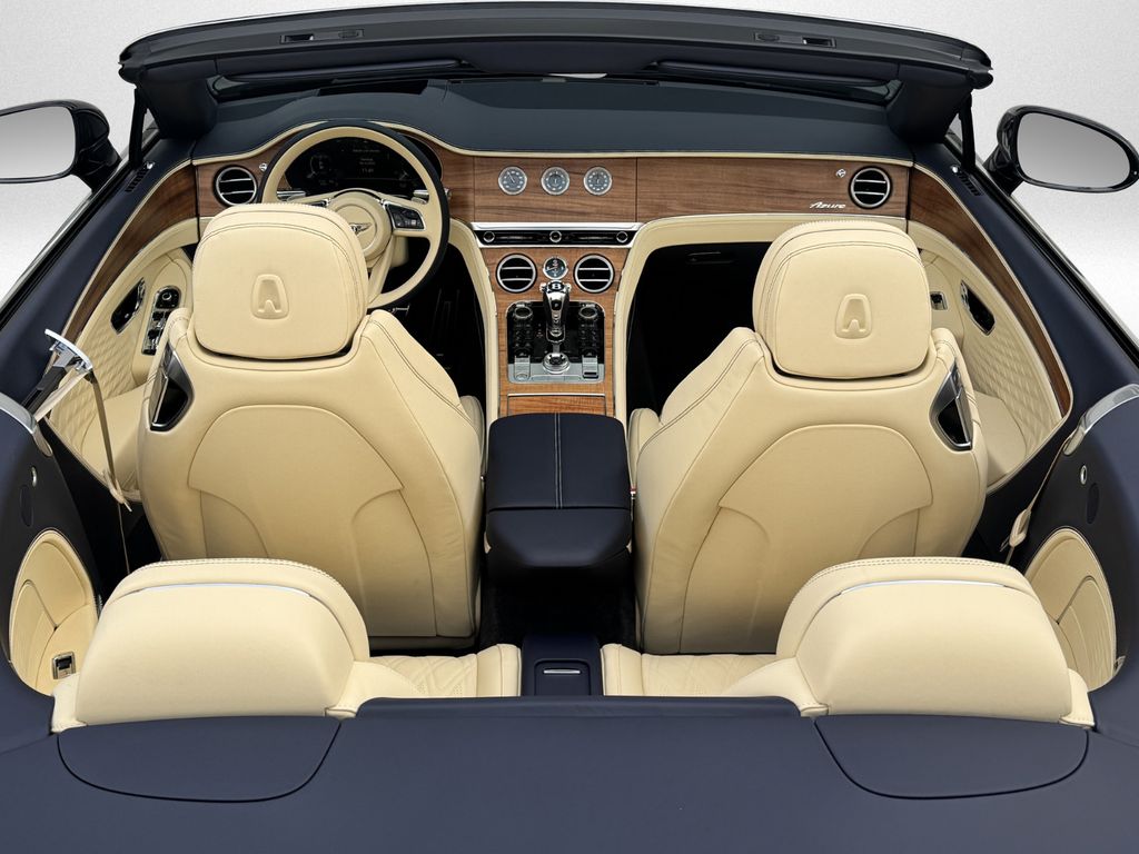 Bentley Continental GTC 2025