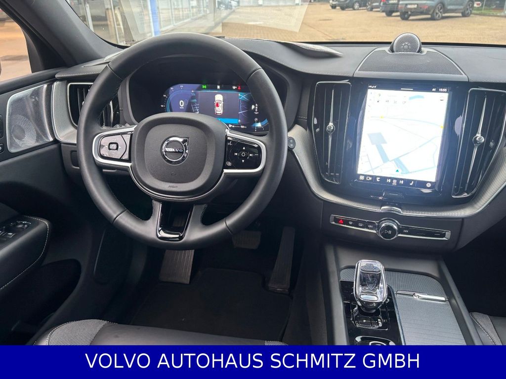 Volvo XC60 2025