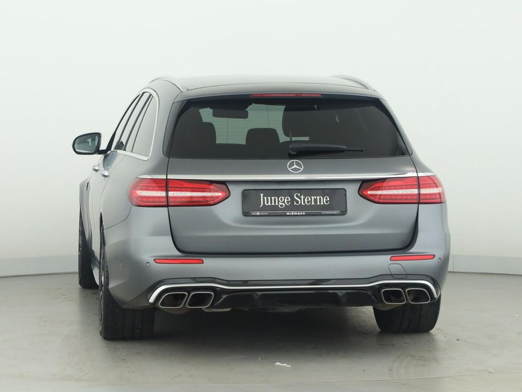 Mercedes-Benz E 63 AMG 2022