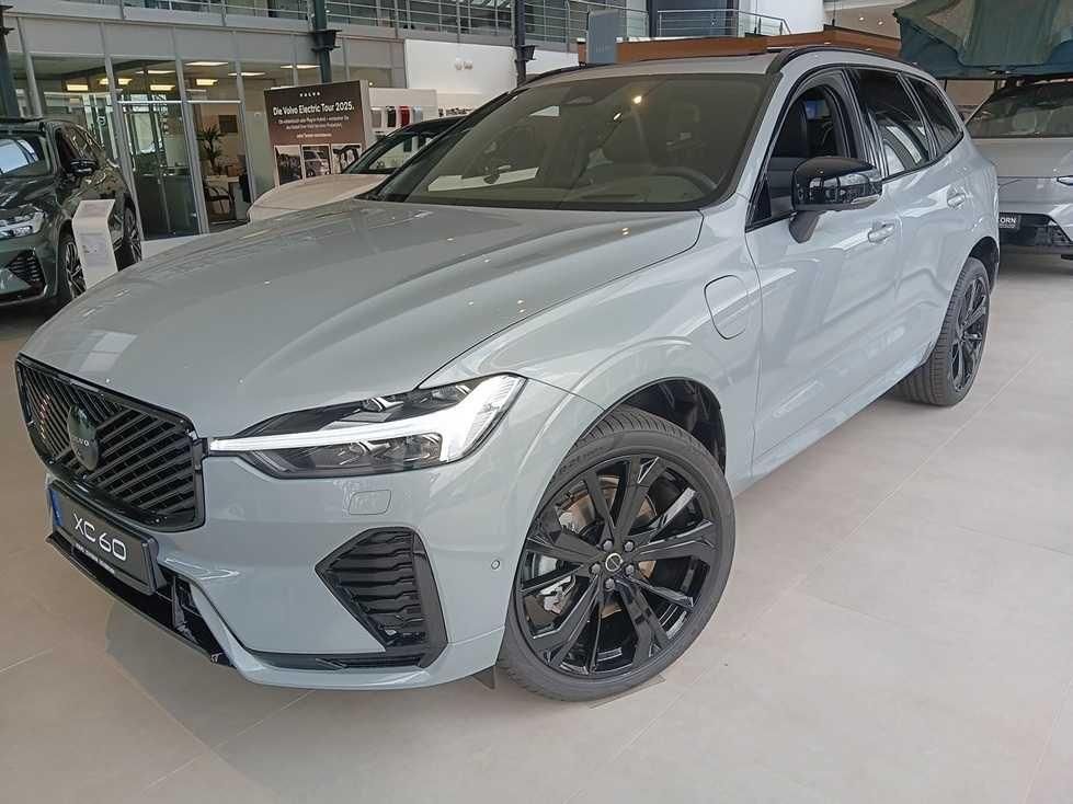Volvo XC60 2025