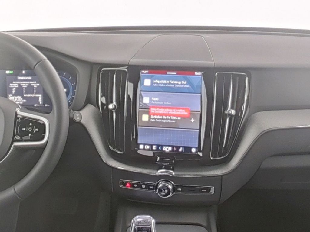 Volvo XC60 2025