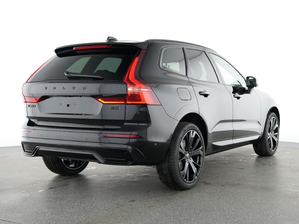Volvo XC60 2025