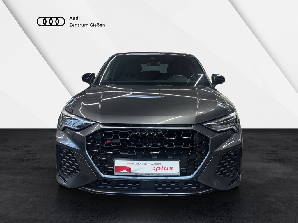 Audi RSQ3 2024