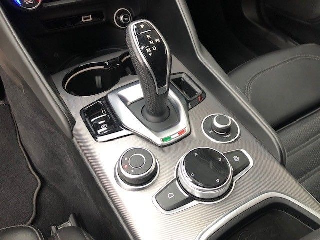 Alfa Romeo Giulia 2021