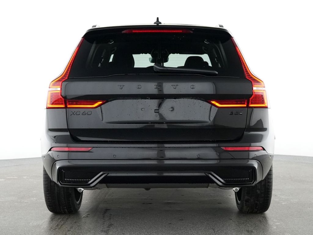 Volvo XC60 2025