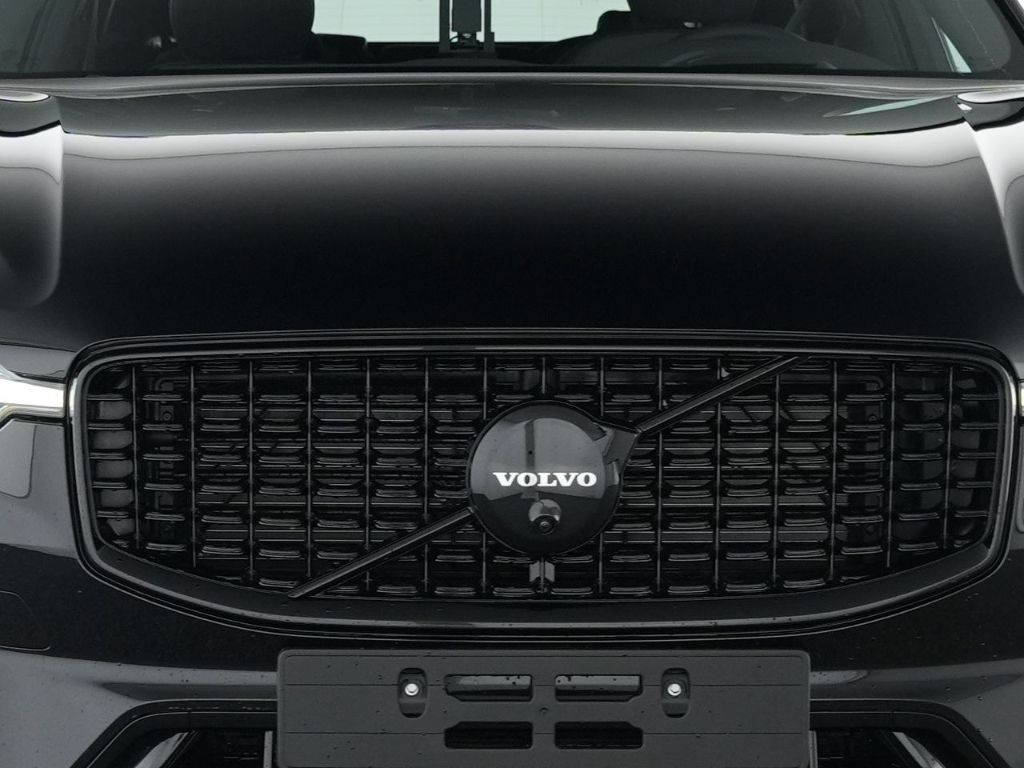 Volvo XC60 2025