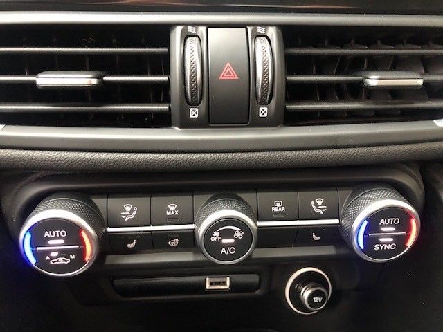 Alfa Romeo Giulia 2021