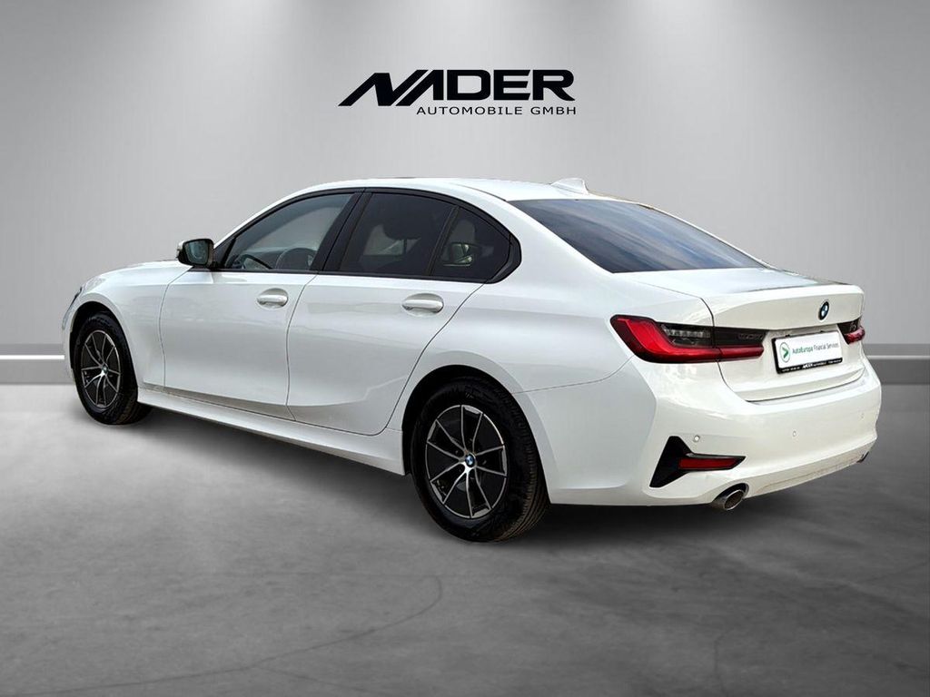 BMW 318 2020