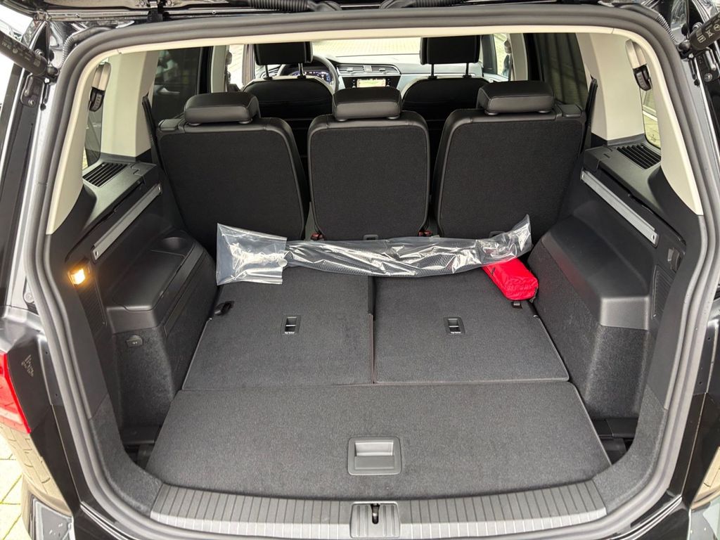 Volkswagen Touran 2025