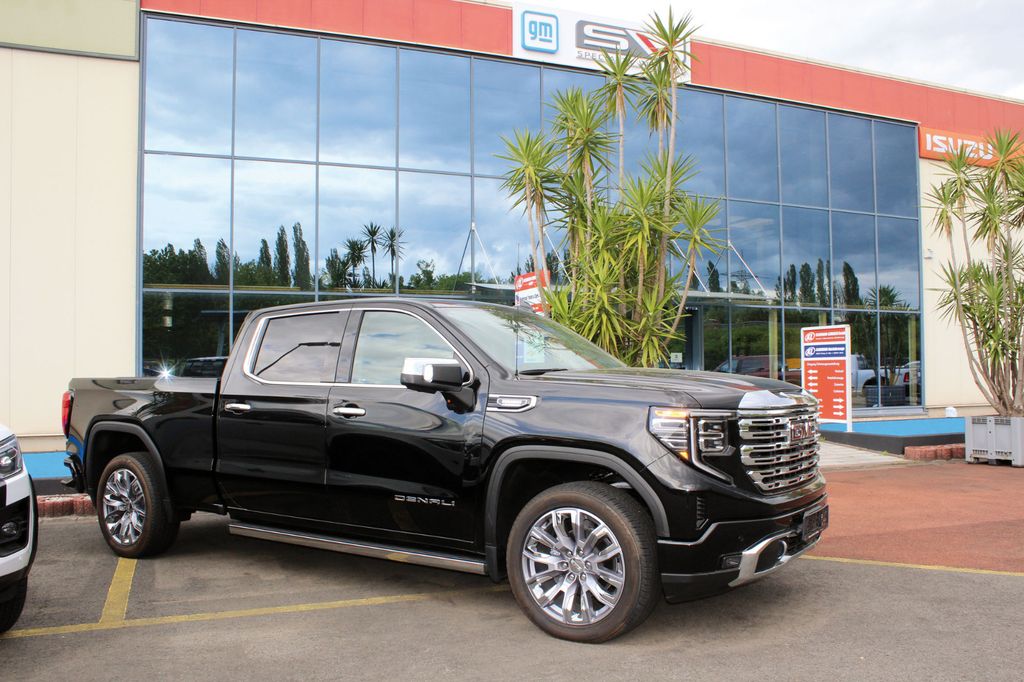 GMC Sierra