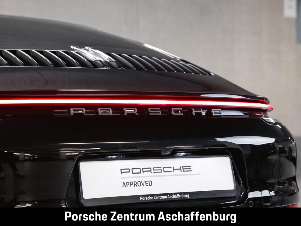 Porsche 992 2023