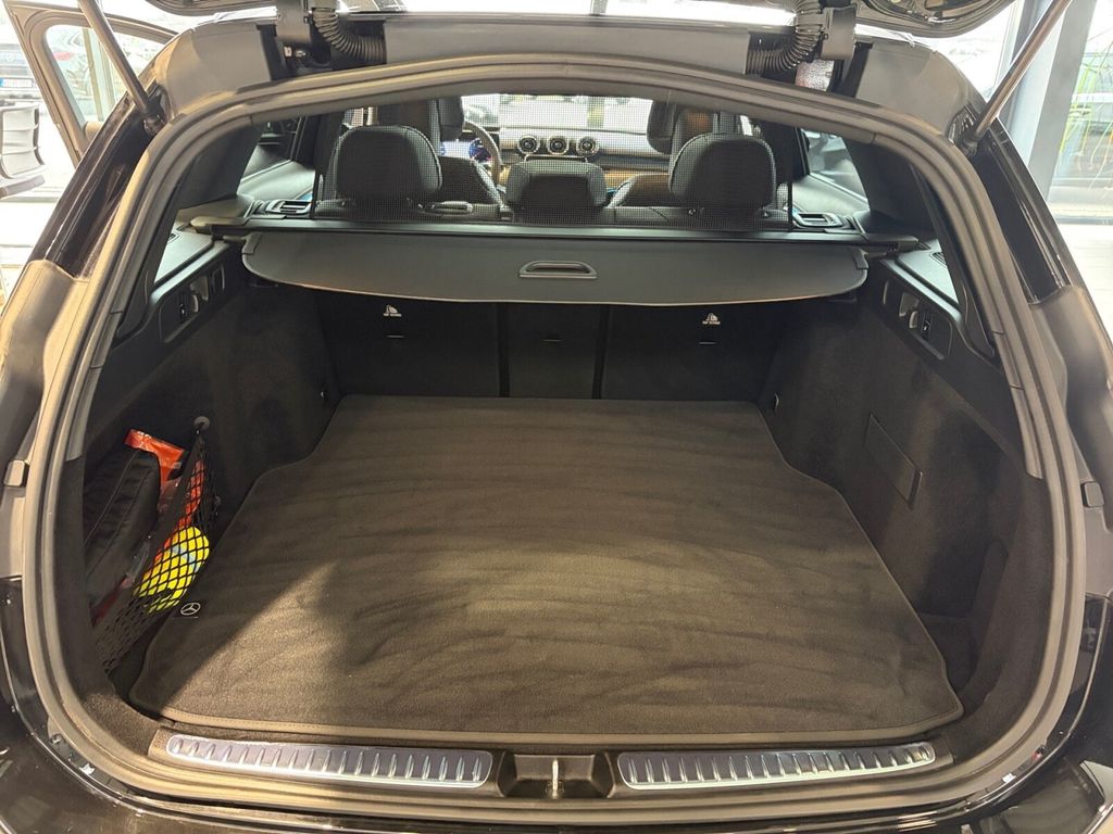 Mercedes-Benz C 200 2024