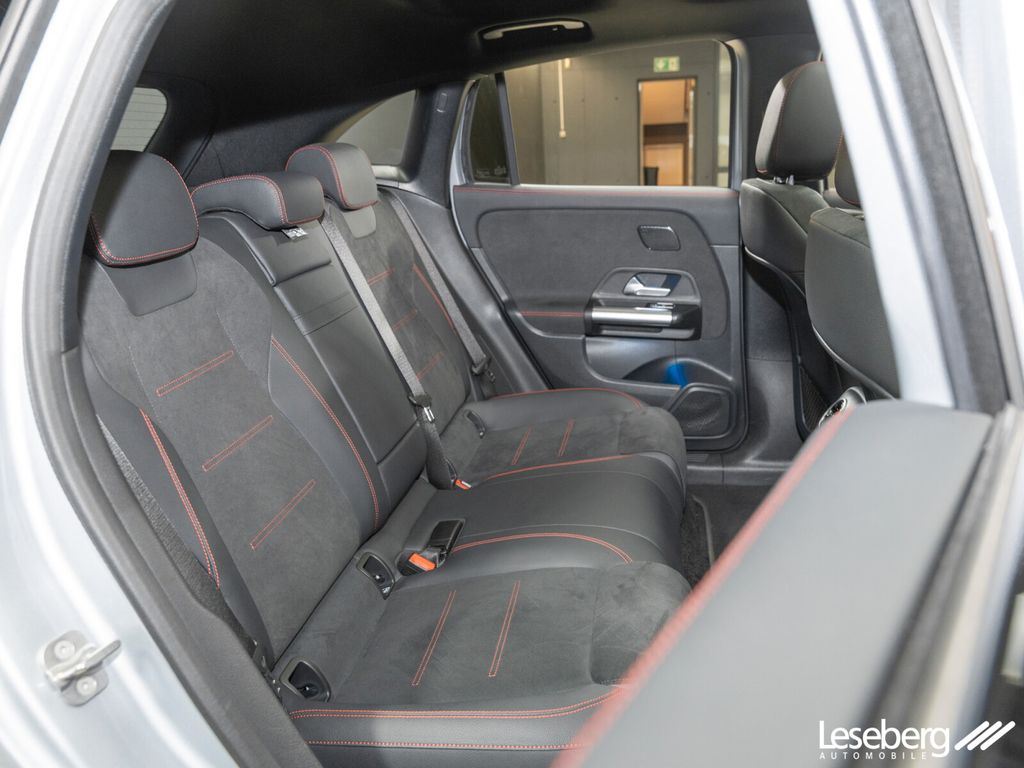 Mercedes-Benz EQA 2024