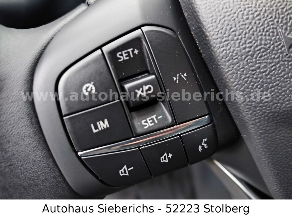 Ford Transit Courier 2025