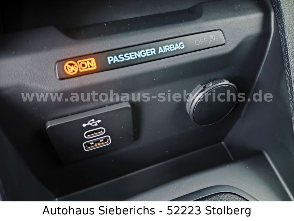 Ford Transit Courier 2025