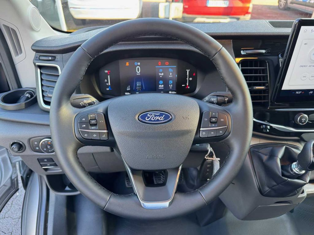 Ford Transit 2025