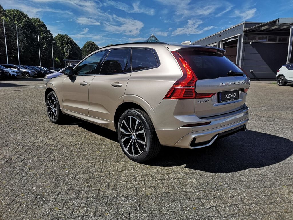 Volvo XC60 2022