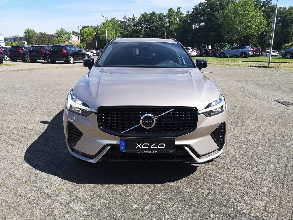 Volvo XC60 2022