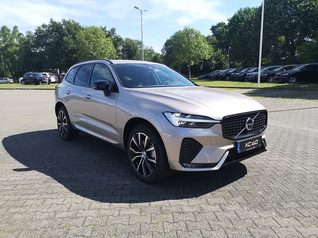Volvo XC60 2022