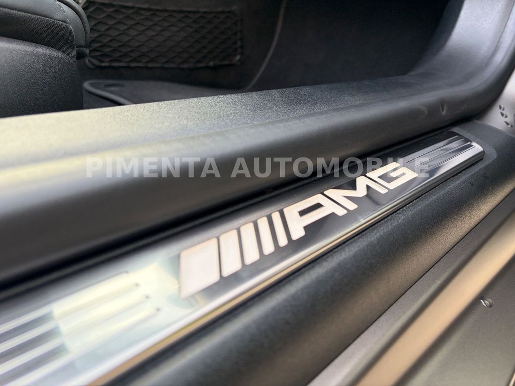 Mercedes-Benz SL 63 AMG 2023