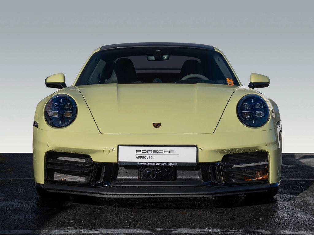 Porsche 992 2025