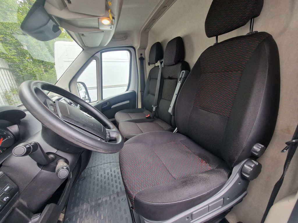 Opel Movano 2023