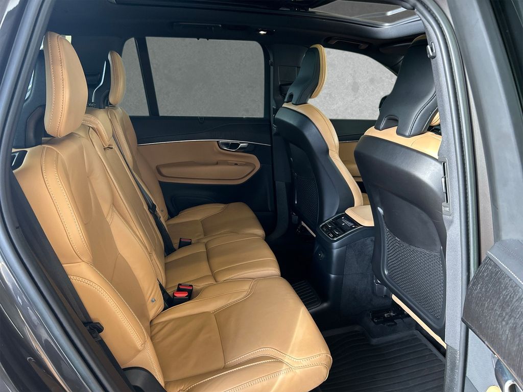 Volvo XC90 2022