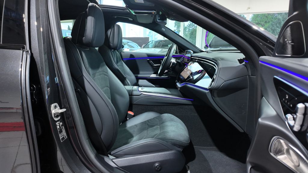 Mercedes-Benz E 220 2024